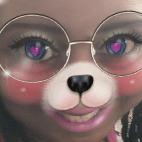 Meet your Posher, Sophia - Picture 1 of 1